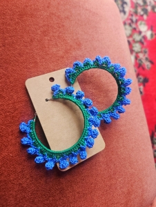 Kolczyki koła - niebieskie borówki