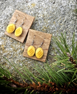 Kolczyki - REDYKOŁKI (drewniane, rzeźbione)